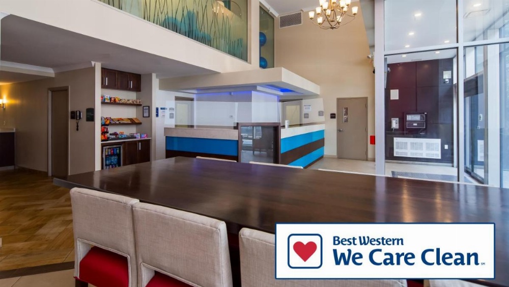 Best Western Plus Hotel Montreal Image 10